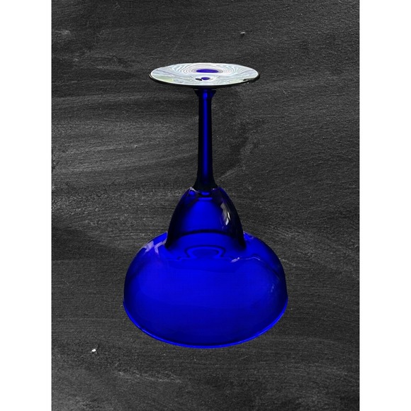 Set of 2 Vintage Cobalt Blue Glass 6" Tall Margarita Glasses - Picture 6 of 7
